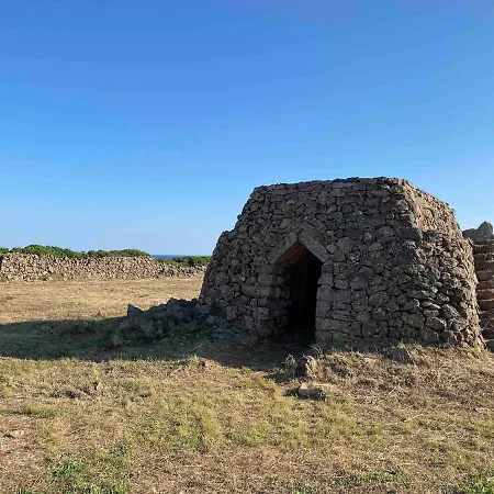House With Garden 30 Meters From The Sea Torre Squillace